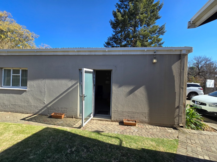 To Let commercial Property for Rent in Hospitaalheuwel Free State